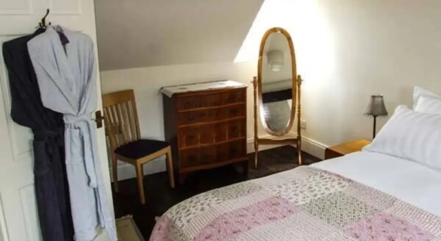 Applegarth, Book Hotel Hoteller i Cleobury Mortimer med parkering, Parkering