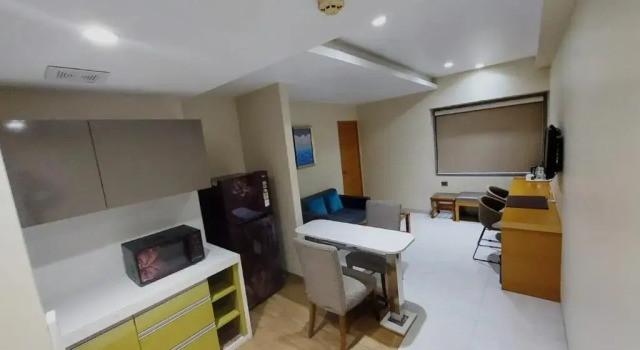 Люкс с видом на город Hotel Suba Elite Vadodara
