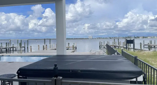 Коттедж 319 Bay & Beach Blessings: Pool Home W/ Water Views! 4 Bedroom Home