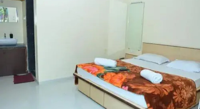Sam Holiday Home