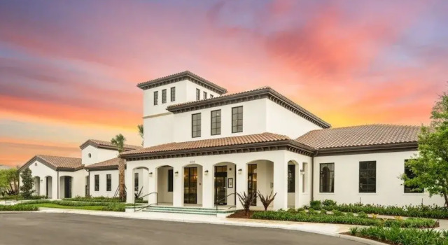 8 Bedroom Vacation Home in Windsor at Westside