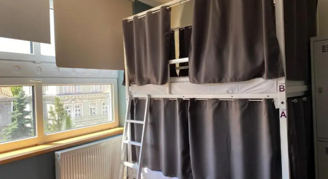 Кровать в общем номере Safestay Bratislava Presidential Palace