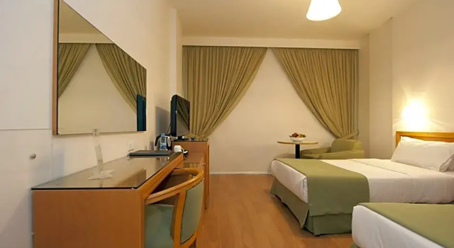 Двухместный номер Classic с балконом Hotel Cavalier