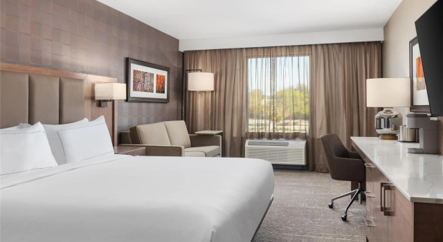 Номер Standard DoubleTree by Hilton Kitchener