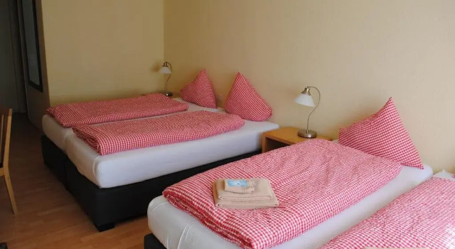 Hotel Weisses Kreuz, Prenota Hotel Brienzwiler 