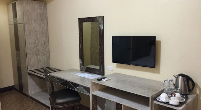 Двухместный номер Standard с видом на бассейн Bohol Tropics Resort