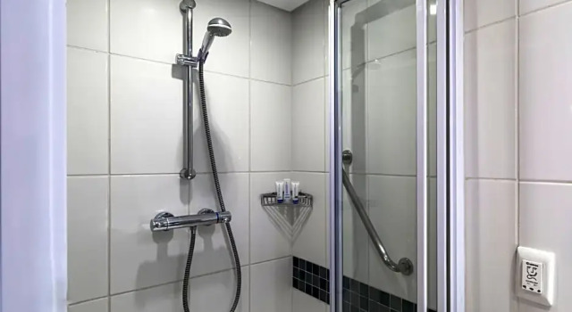 Номер Standard с балконом Holiday Inn Express Sandton-Woodmead by IHG
