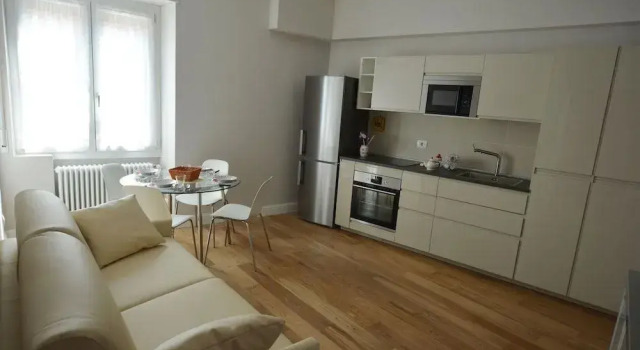 Fortezza white apartment, Book Apartment Florence Tuscany