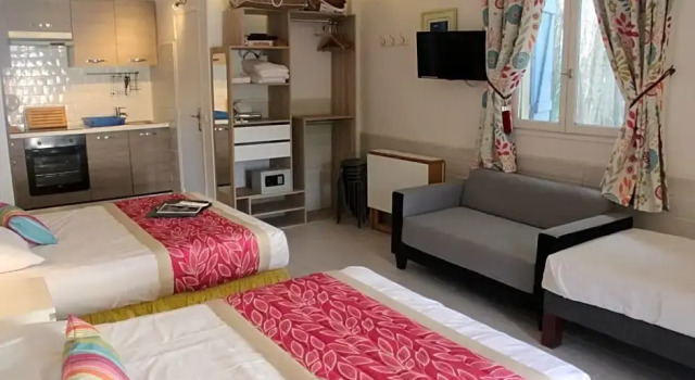 Студия Hotel des Cayrons
