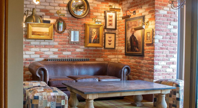 Busby Hotel, Book Hotel Busby Lanarkshire