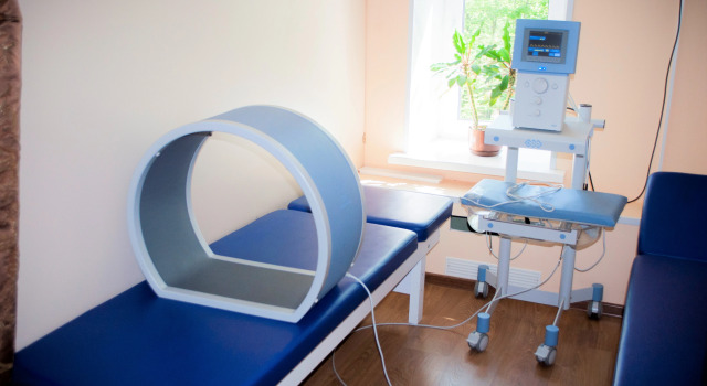 Mashinostroitel Sanatorium, Book Hotel Hotels in Gomel Region with a Pool, Swimming Pool