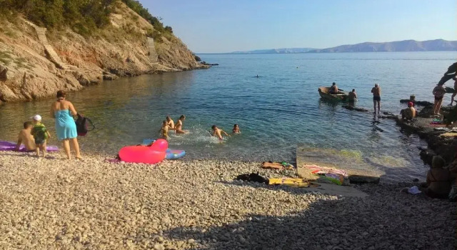 Apartment and Rooms Busa 3, Rezerwuj Apartament Senj 