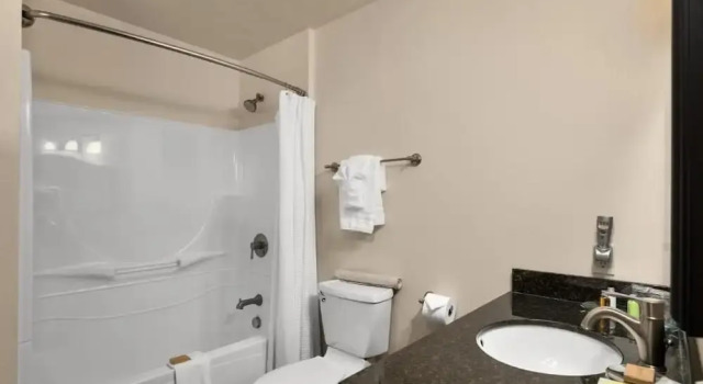 Номер Standard с балконом и с видом на сад Duck Inn Lodge