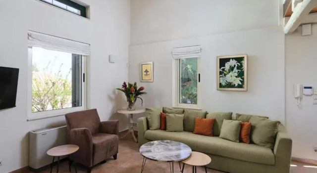 Коттедж Eliathos Hillside Retreat