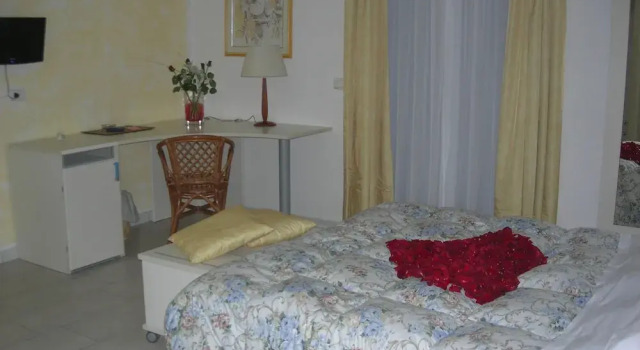 Полулюкс Hotel del Sole