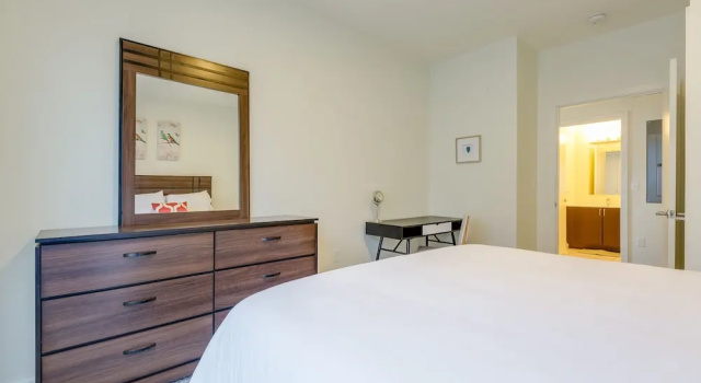 Апартаменты Peachtree Apartments by Avalon Suites