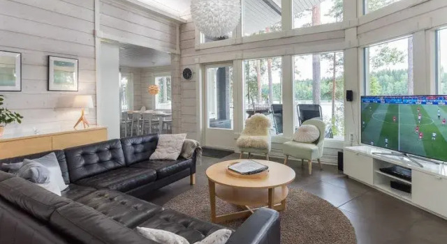 Holiday Home Villa aallokko, Buchen Sie Villa Hauho 