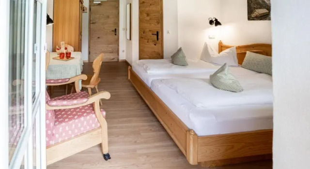 Двухместный номер Standard с балконом Gästehaus Hinterponholz