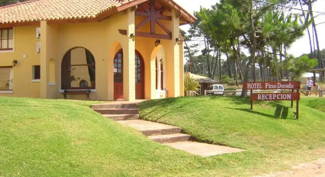 Pino Dorado, Boek Hotel Hotels in Maldonado met ontbijt, Ontbijt