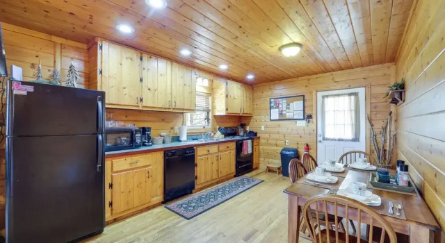 Secluded Lenoir Cabin: 4 Mi to Dtwn Blowing Rock, Reserva ahora Hotel Blowing Rock 