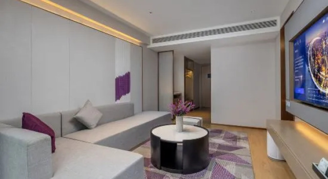 Люкс Deluxe Lavande Hotel Chengdu Southwest Jiaotong University North Railway Station