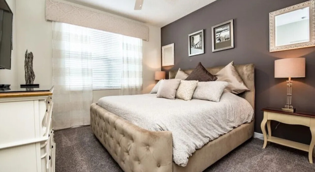 5 Bed Storey Lake Villa with Games & Pool, Rezerwuj Willa Hotele w Kissimmee z basenem, Basen