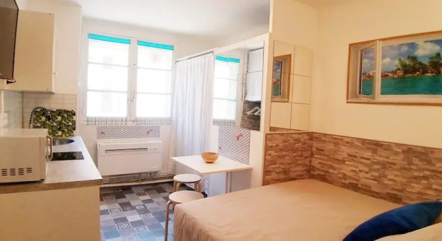 L'imperial Azur, Забронировать Отель Отели Бандоль с парковкой, рядом с Plage du Grand Vallat, Парковка