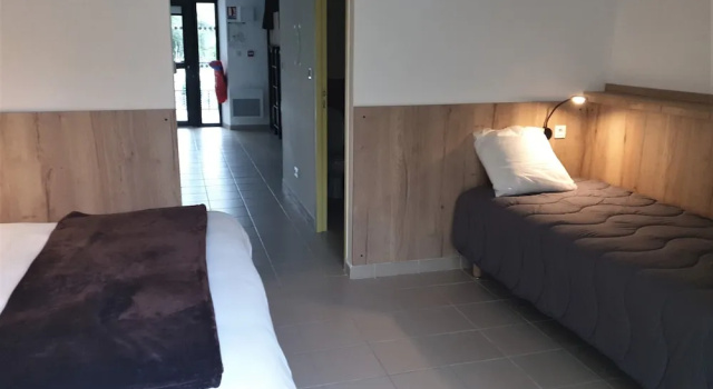 Семейный номер Standard c 1 комнатой Hostel Les Terrasses du Roc