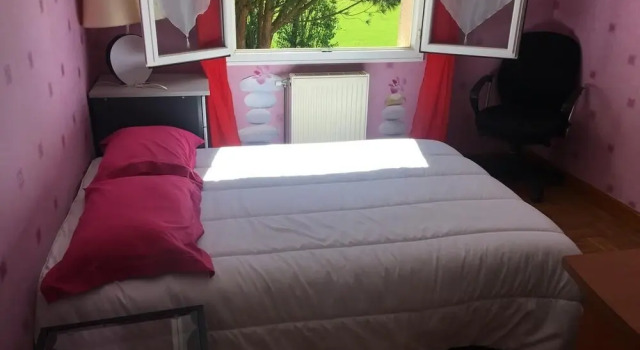 House With 4 Bedrooms in Saint-cyr-sur-le-rhône, With Wonderful Mountain View, Enclosed Garden and Wifi