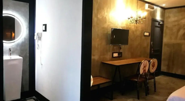 CJ HOUSE station 18 Ipoh, Book Hotel Hotels in Lahat with Parking, Parking