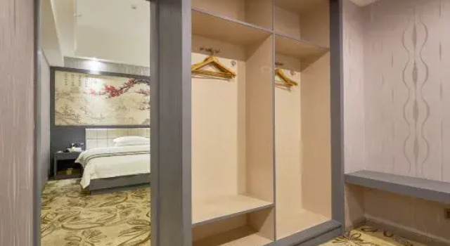 Люкс Business Guiping Xinyuyang Hotel (Guiping Xishan Branch)