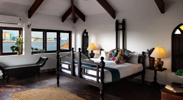 Люкс Presidential Bloom Boutique Waterfront Fort Kochi