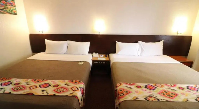 Четырёхместный номер Deluxe Hotel Grand Continental Kuala Lumpur