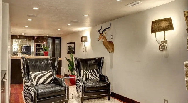 607 Deer Valley Drive 5 Bedroom Townhouse