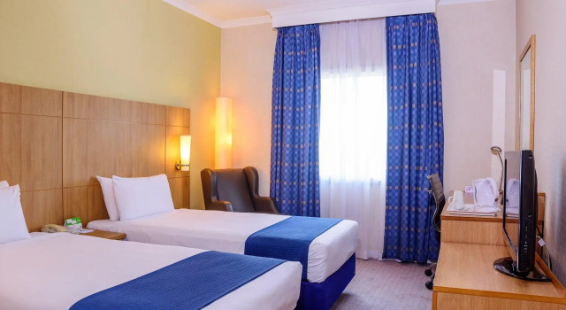 Двухместный номер Standard Holiday Inn London Brent Cross