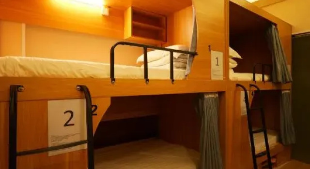 Кровать в общем номере (женский номер) Border Town International Youth Hostel Fenghuang Ancient City Bar Street Branch