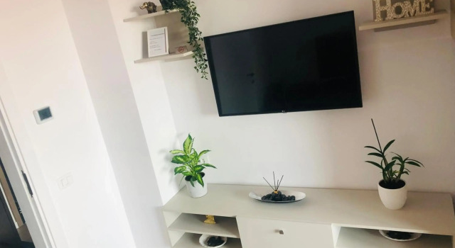 Rebreanu unique apartament, Foglalás Apartman Bukarest Muntenia, közelében Republica