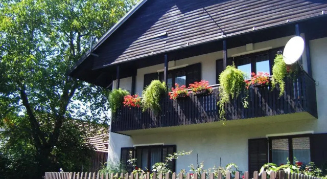 Двухместный номер Standard с балконом и с красивым видом из окна Guest House Kmetija