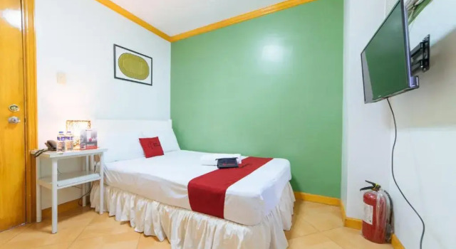 Двухместный номер Standard RedDoorz @ Arimbay Legazpi City