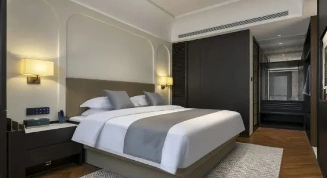 Люкс Executive Chirong International Hotel