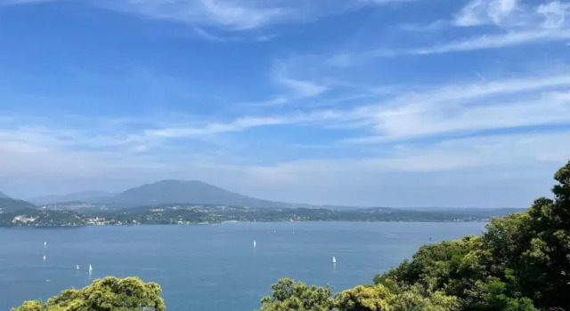 Апартаменты Cloud 9 - Apartment with stunning lake view