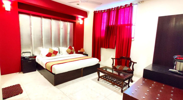 Номер Deluxe Hotel Unistar