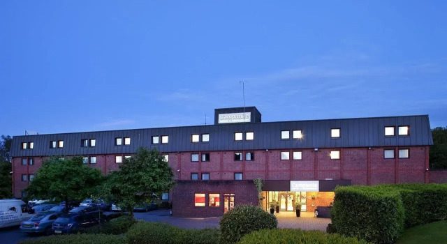 Campanile Swindon, Забронировать Отель Суиндон Уилтшир, рядом с Wilts &amp; Berks Canal