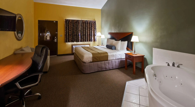 Двухместный люкс SureStay Hotel by Best Western Greenville