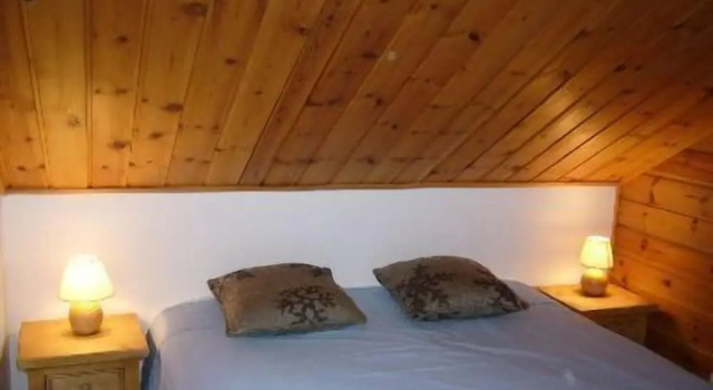Кровать в общем номере c 1 комнатой с балконом Flaine Reservation