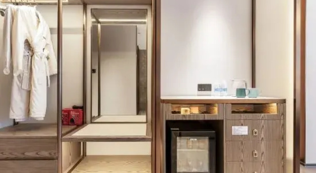 Номер Superior Howard Johnson Jiazhou Business Club Chongqing