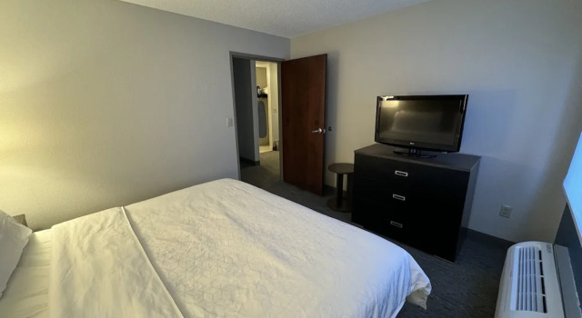 Люкс c 1 комнатой Holiday Inn Express Hotel & Suites St. Paul - Woodbury by IHG