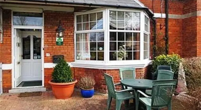 Willows B&B, Book Bed and Breakfast Hotels in Kerry with Parking, Parking