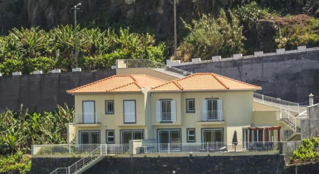 Коттедж Casa Agrela by Rent2U, Lda