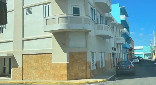 Arecibo Hotel 2104
